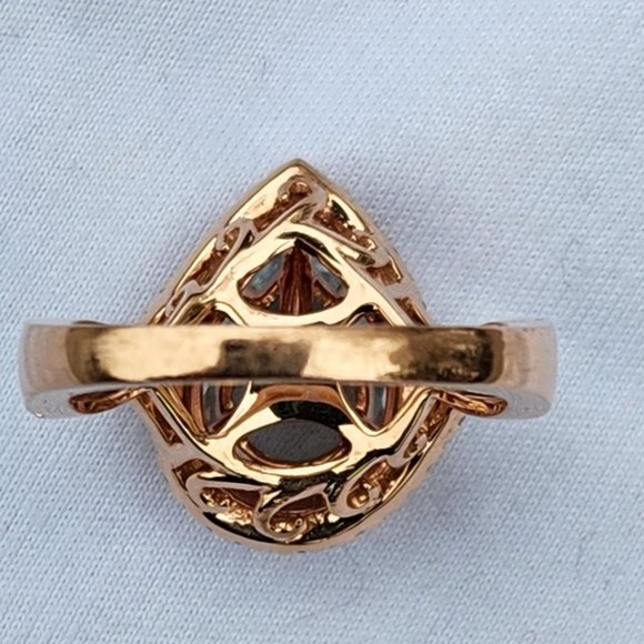 14K rose gold ring with aquamarine stone and diamonds halo - Picture 11 of 15